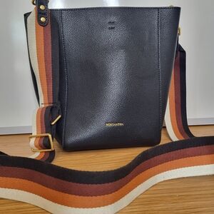 BOSTANTEN Black Leather Bucket Bag with Striped Crossbody Strap